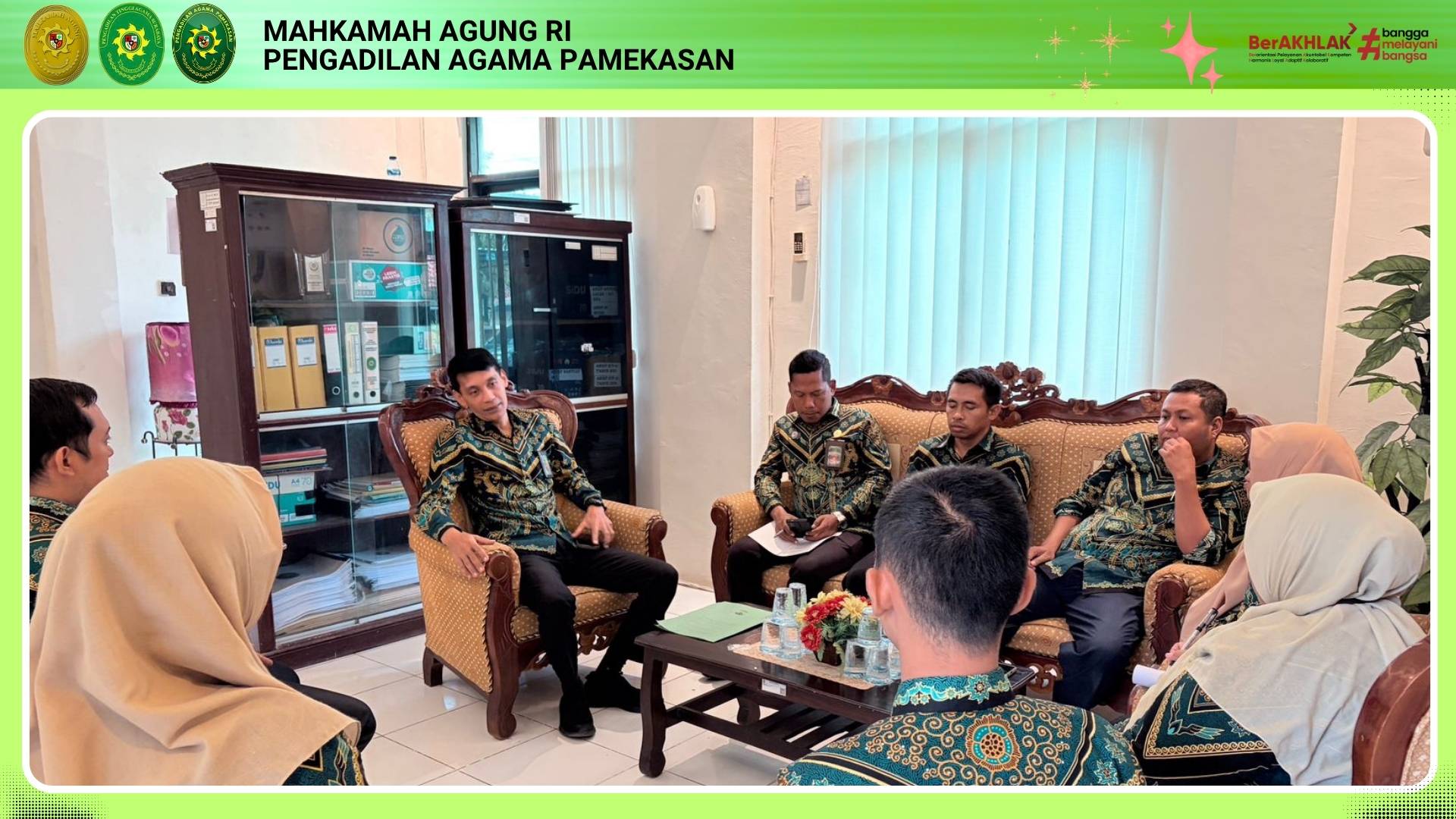 Akselerasi Penyelesaian Perkara. Panitera Pengadilan Agama Pamekasan Gelar Rapat Insidentil Kepaniteraan